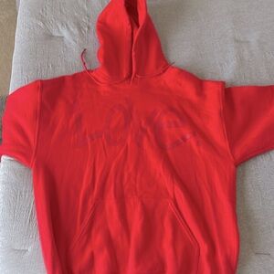 MELVIN hoodie. Color: Red. Size: L. Oversized MEN’s hoodie. With the word: LOVE
